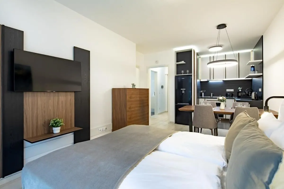 Terrace Garden - Free Parking - New And Cozy Apartment Budapest 0*,  Hungary